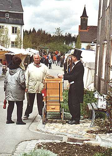 Markt in Schmidsfelden 2004